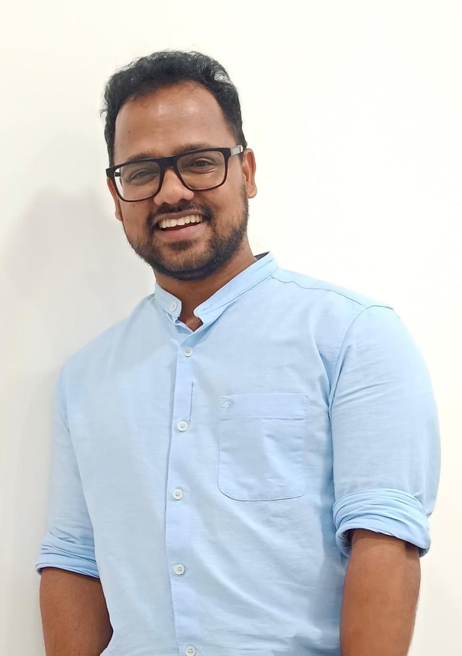 Dr.Vineeth Aravind